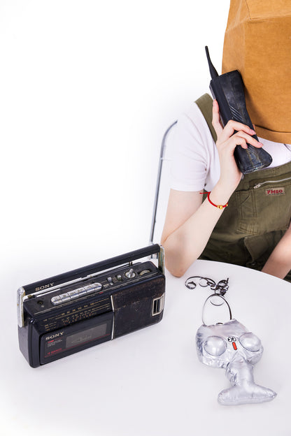 LOGLOGA – Sliver Wine Glass  Earphone Case
