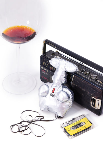 LOGLOGA – Sliver Wine Glass  Earphone Case